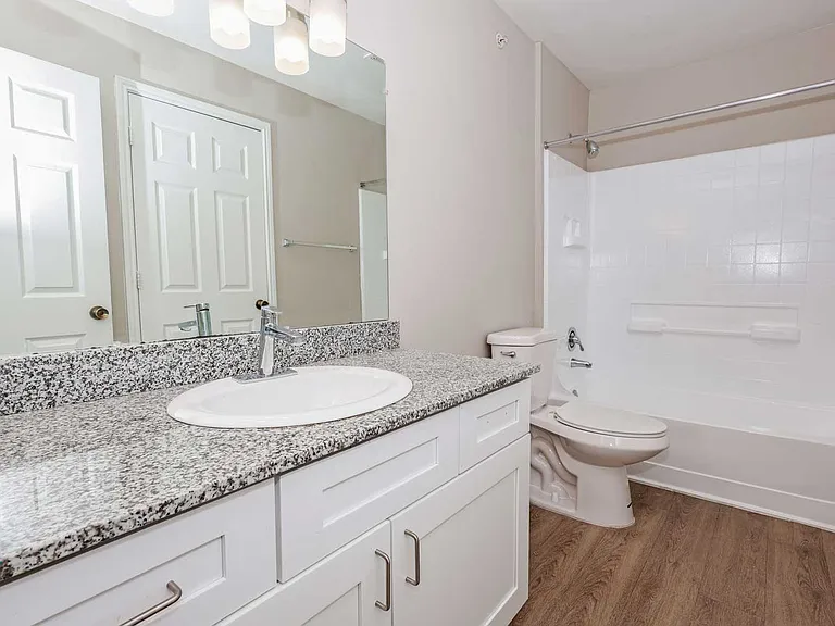 Worthington Point Apartments — Photo 71