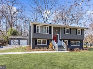 322 Hillsmere Dr, Annapolis, MD 21403