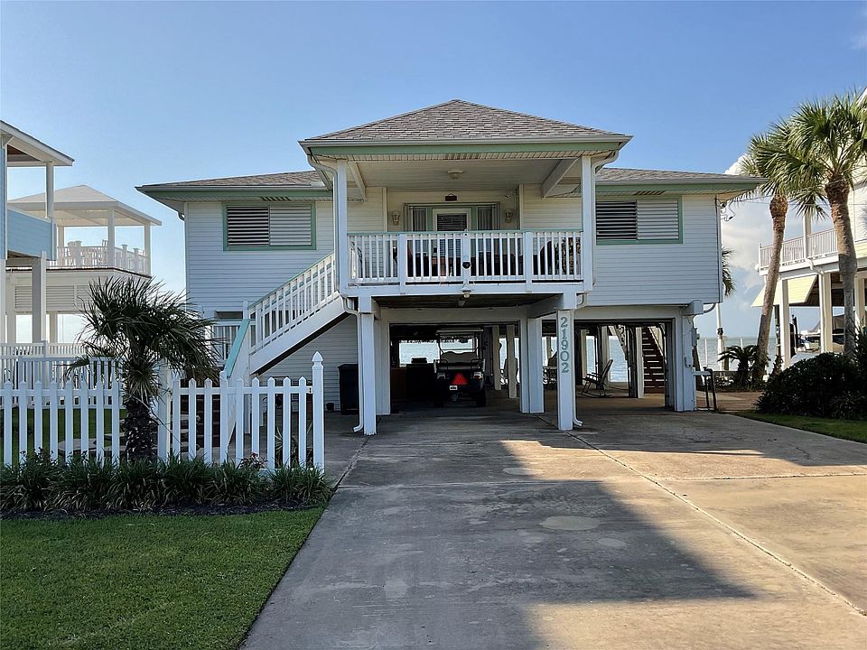 1st image of 21902 Guadalupe Dr