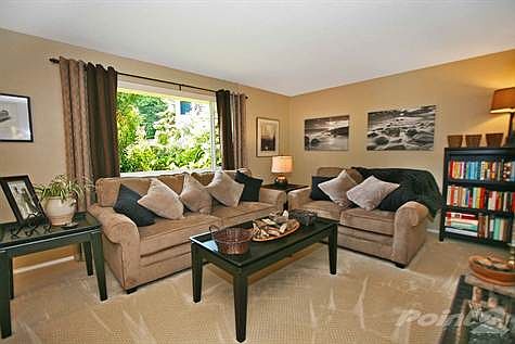 4th image of 24610 Granada Ct NE