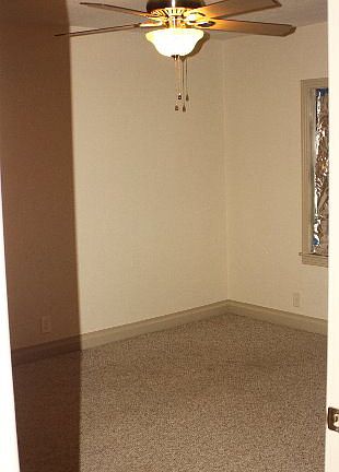 5th image of 380 Osborne Dr