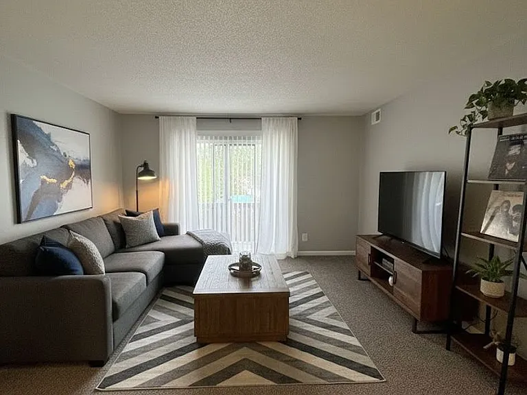 Danish Village Apartments — Photo 25