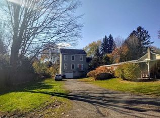 10 Eldridge Ln, Red Hook, NY 12571