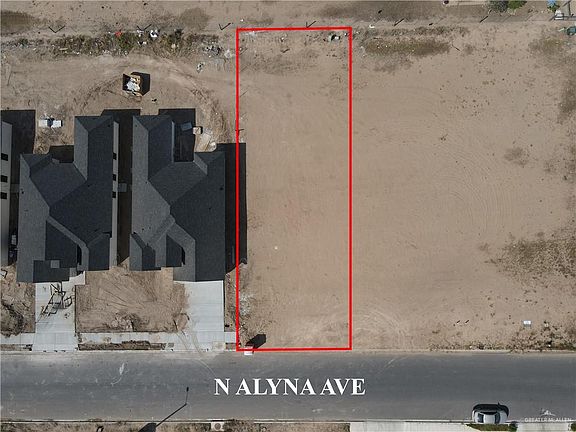 3rd image of 2901 N Alyna Ave