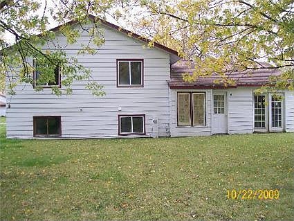 1st image of 22545 Lakeshore Dr