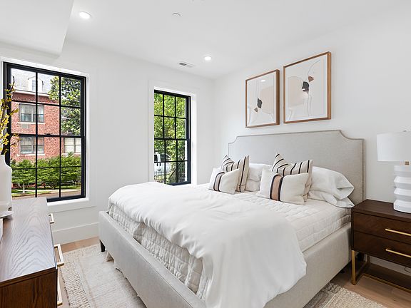 5th image of 1631 13th St NW APT 2
