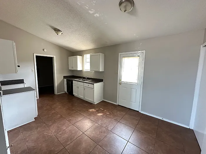 4348 Jardin Place Cv — Photo 5