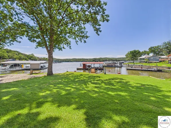 1620 Triple Cove Ln, Climax Springs, MO 65324