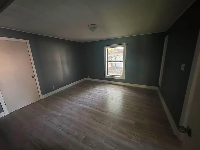 316 Ritchey St — Photo 10
