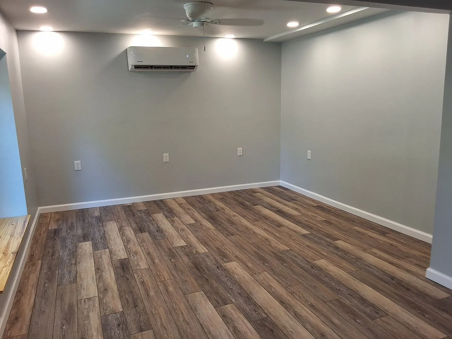 2 bed, 1.0 bath, 1200 sqft, $1,850 — Photo 3