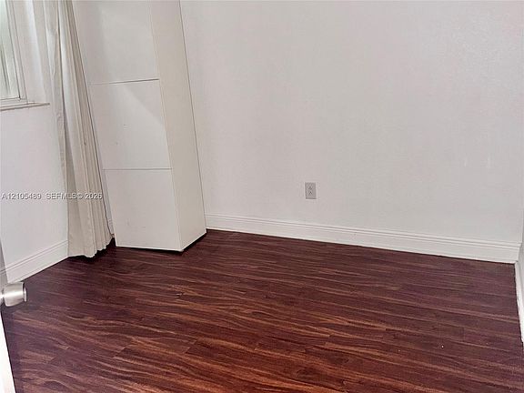 5th image of 220 NW 7th Ave #2