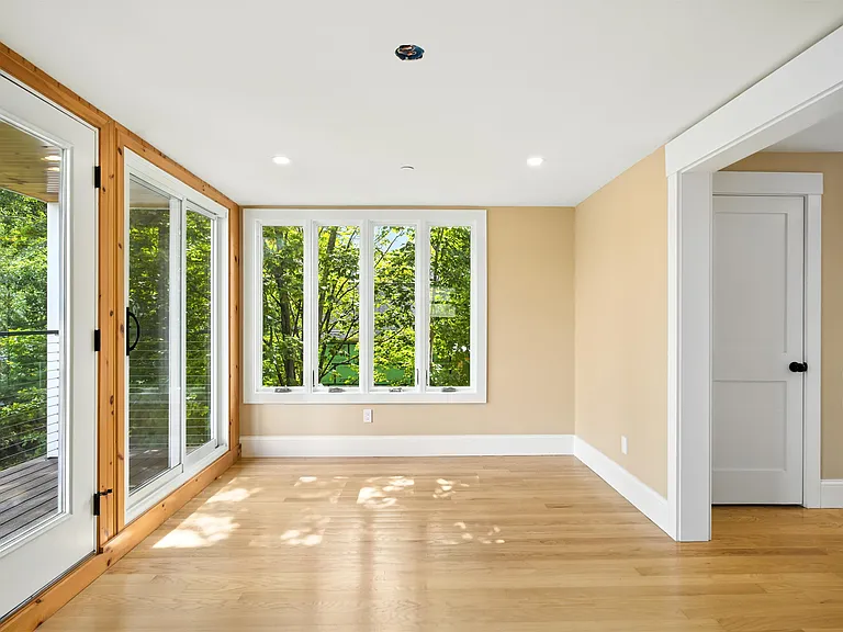 8 Water St #2 — Photo 11