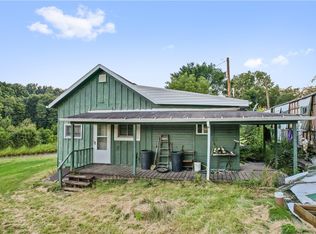 16 Jefferson Ave, Marianna, PA 15345