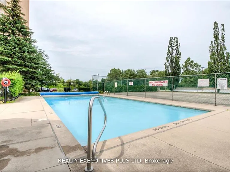 858 Commissioners Rd E #806 — Photo 17