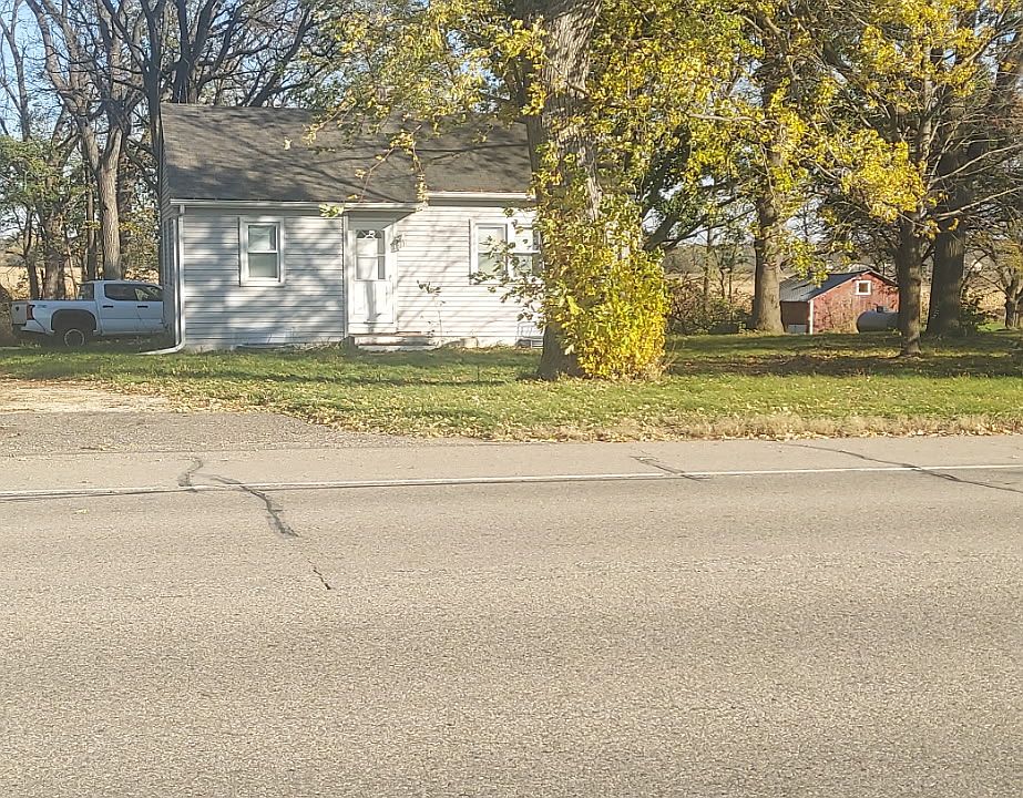 1st image of 24480 Cedar Ave