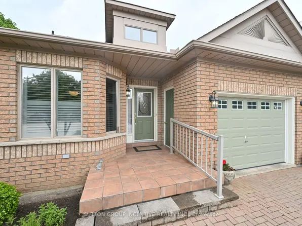 4 Belair Pl, New Tecumseth, ON L9R 1Z1