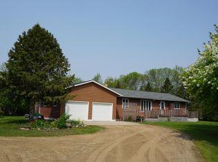 11345 230th St S, Barnesville, MN 56514