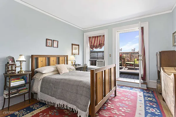 Sold by Corcoran | media 16