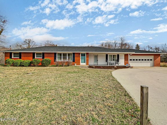 2nd image of 270 Hugh Jones Rd