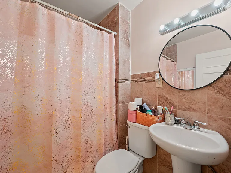 811 East St #1 — Photo 14