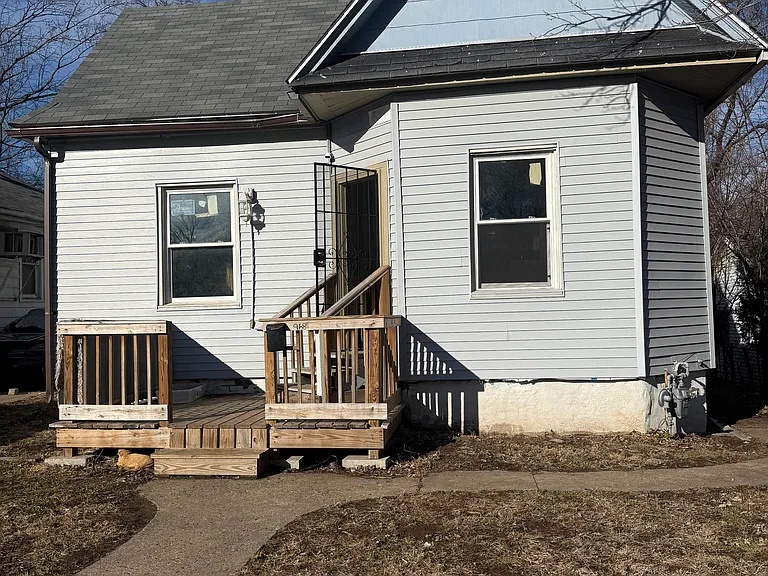 968 W View St — Photo 1