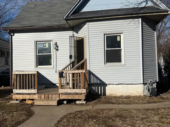 968 W View St, Decatur, IL 62522