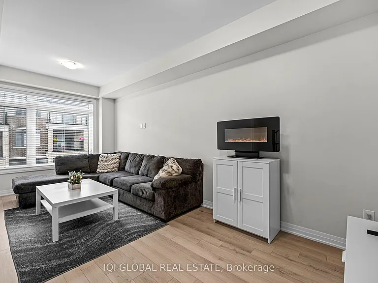 585 Colborne St #1303 — Photo 17