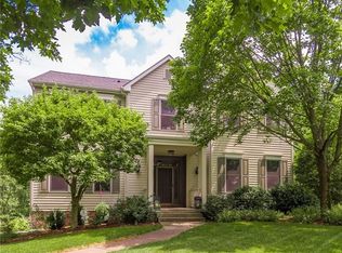 319 Blue Run Rd, Cheswick, PA 15024