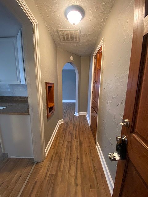 1st image of 24 Helen Ave APT 3