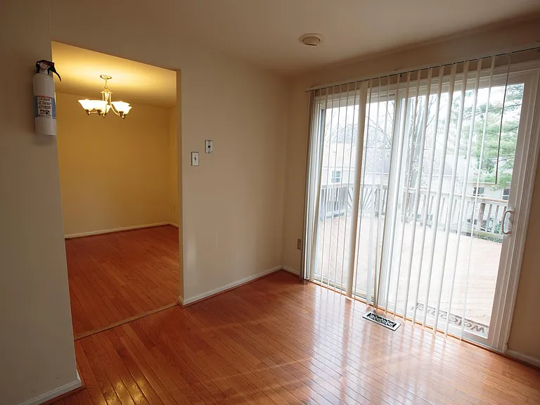 3103 Pebble Hill Ln — Photo 8