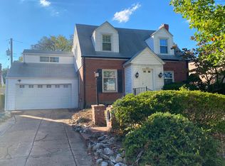 1047 Sylvan Pl, Saint Louis, MO