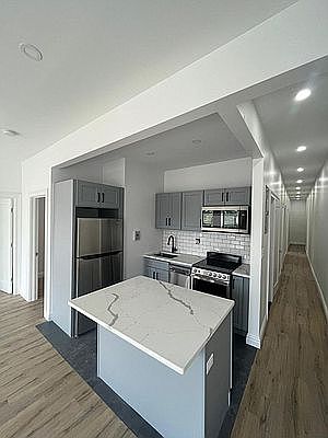 1st image of 523 W 138th St #52