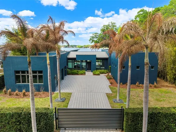 5210 Oak Island Rd, Belle Isle, FL 32809