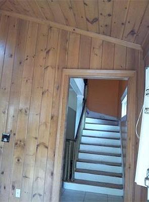 4th image of 1069 Essex St