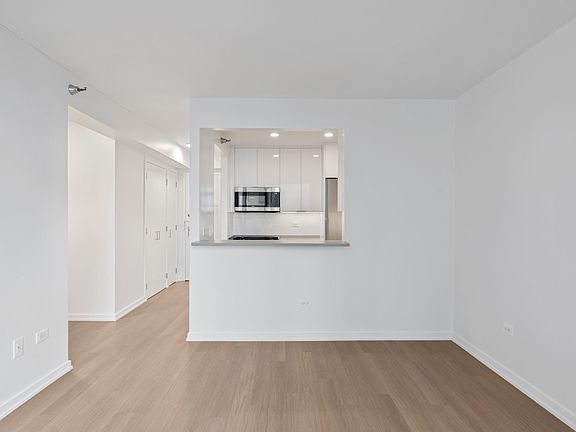 5th image of 75 W End Ave APT C24d