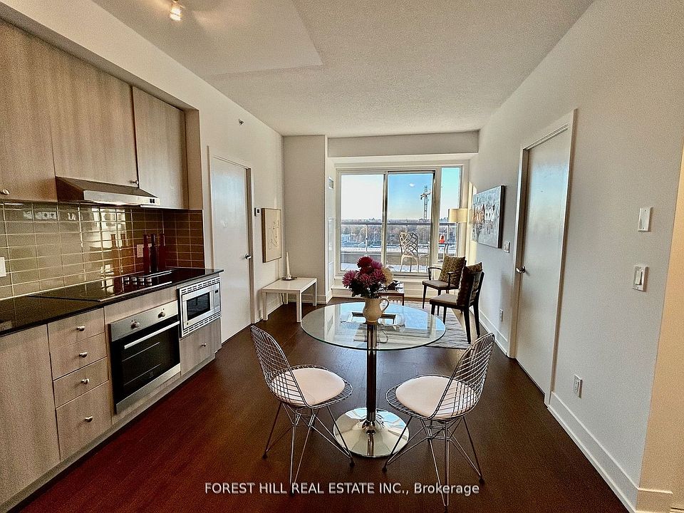 1st image of 7 Kenaston Gdns #716