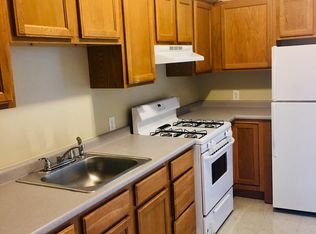 25 Rill St APT 3, Dorchester, MA 02125