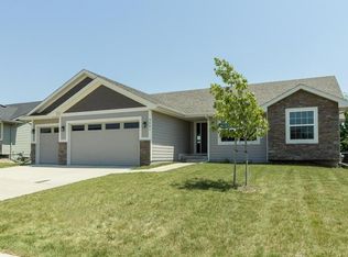 3531 NW 164th St, Clive, IA 50325