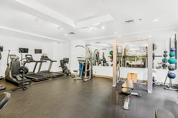 Rented by RSNY Realty | media 22