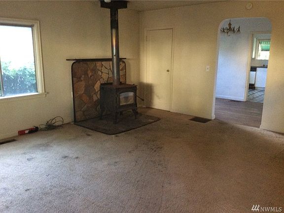 2nd image of 1123 Olympic Ave