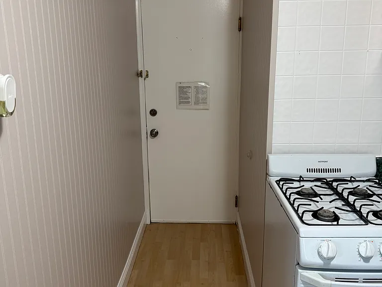 3079 Bristol Rd #6 — Photo 15