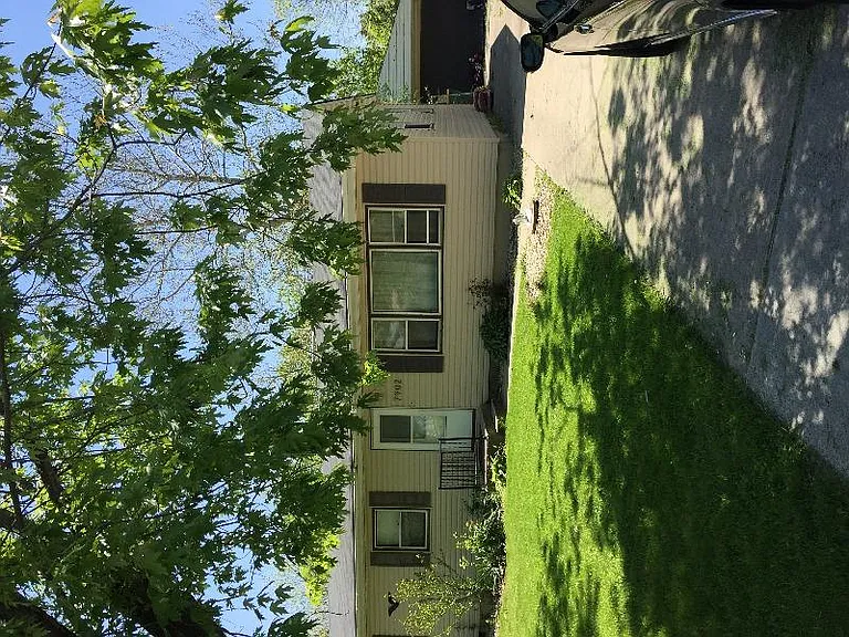 7902 Wilson St — Photo 17