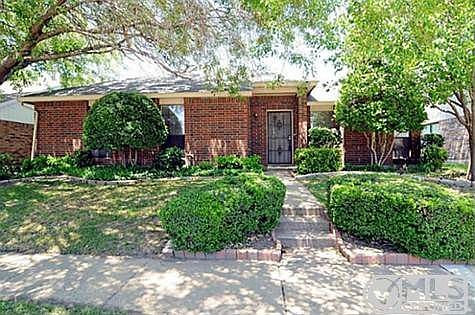 1st image of 4422 Seville Ln