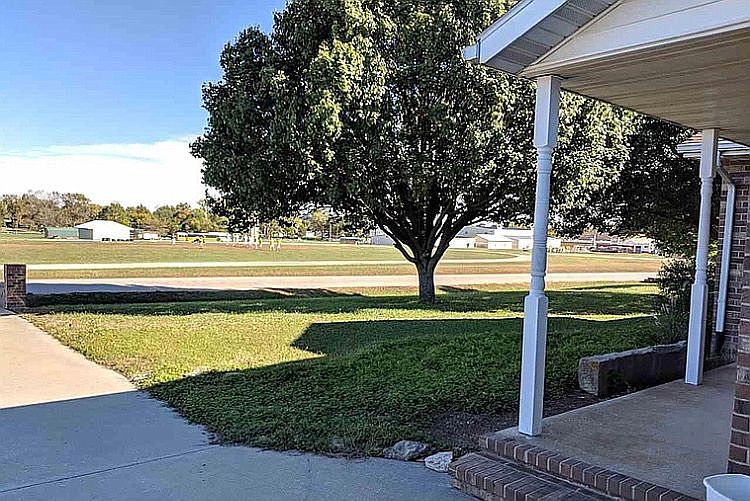 511 Kansas St, Olpe, KS 66865 Zillow