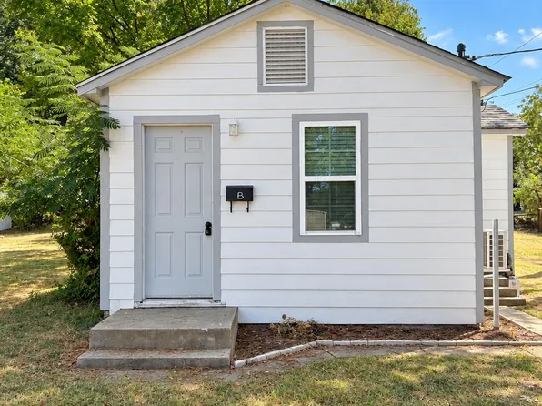 1201 E 8th St #B, Ada, OK 74820