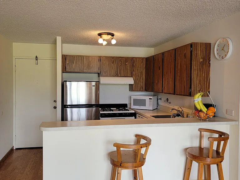 2452 Tusitala St #907 — Photo 2