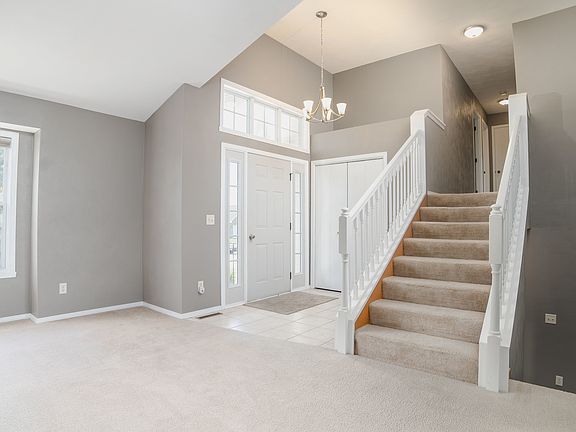 3rd image of 3801 Allenhurst Ln
