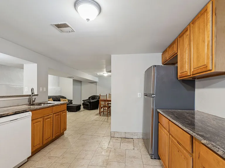3416 Spring Garden St #A — Photo 30