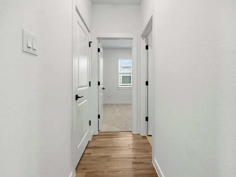 8427 Bay Ridge Cir — Photo 23