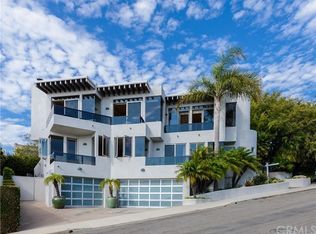 881 3rd St, Manhattan Beach, CA 90266